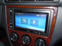   Sony XAV-E70BT  Mercedes ML 350